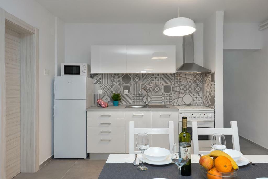 Artapart Z Rabac Exterior photo
